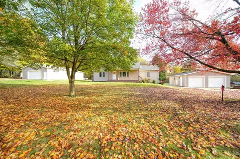 1099 Fairview, Charlotte, MI 48813
