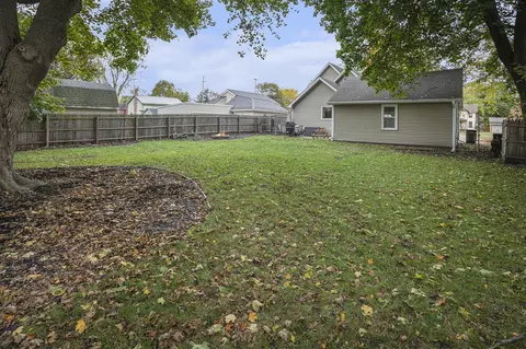 Exterior - 311 S Marshall, Marshall, MI 49068 photo 6 of 6