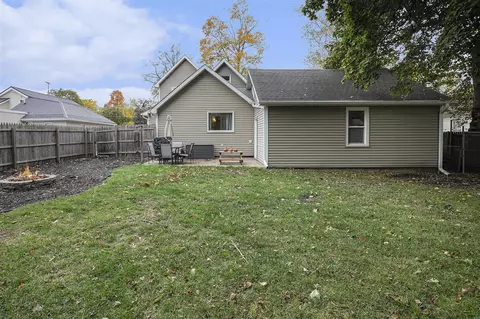 Exterior - 311 S Marshall, Marshall, MI 49068 photo 4 of 6