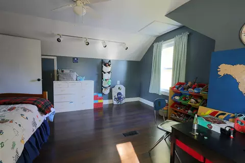 Bedroom - 492 Everett, Milan, MI 48160 photo 7 of 10