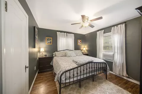Bedroom - 1214 Hamlin, Jackson, MI 49202 photo 1 of 5