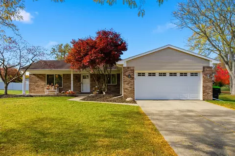 24473 Bonnie Brk, Novi, MI 48374