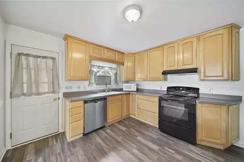 1341 Joseph St, Jackson, MI 49202 photo 8
