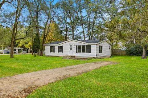 212 Elm, Howard City, MI 49329