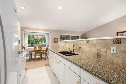 Kitchen - 5954 Gleneagle, Hudsonville, MI 49426 photo 1 of 1