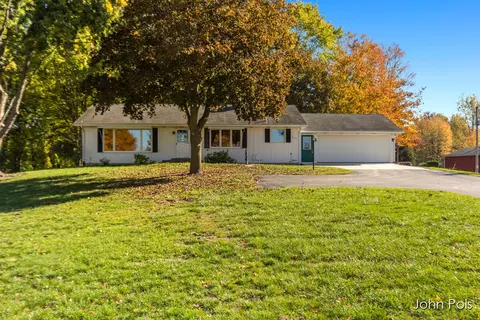 6150 76th, Zeeland, MI 49464