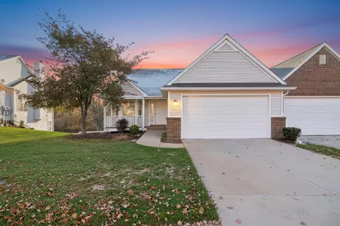 867 E Barrington, Jackson, MI 49203