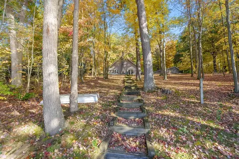 11613 Canterbury, Plainwell, MI 49080 photo 32