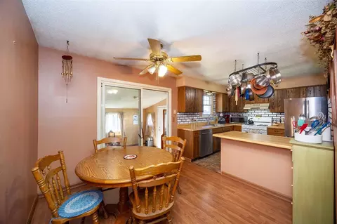 Dining - 1518 Southwick, Tecumseh, MI 49286 photo 1 of 2