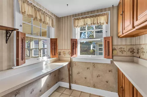 Other - 1105 S Webster, Jackson, MI 49203 photo 3 of 8
