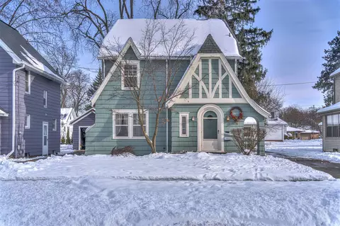 Exterior - 1105 S Webster, Jackson, MI 49203 photo 2 of 8