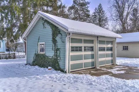 Exterior - 1105 S Webster, Jackson, MI 49203 photo 8 of 8