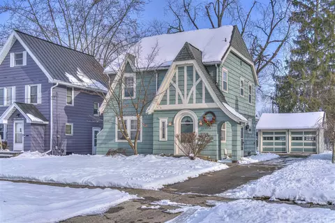 1105 S Webster, Jackson, MI 49203
