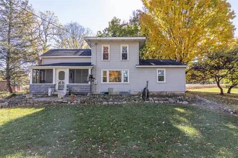 2244 E T, Portage, MI 49002