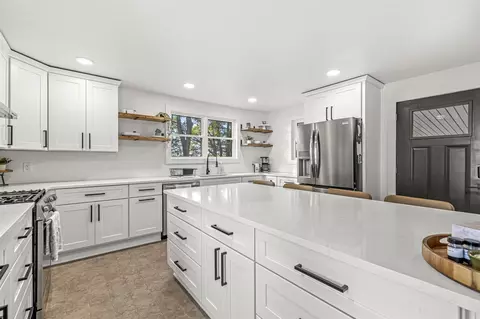 Kitchen - 60142 Corey Lk, Three Rivers, MI 49093 photo 6 of 6