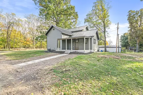 Exterior - 60142 Corey Lk, Three Rivers, MI 49093 photo 8 of 17