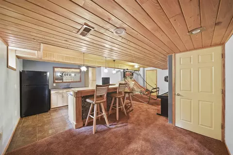 Entry Way - 7142 Foxmoore, Jackson, MI 49201 photo 4 of 4