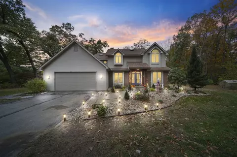 7142 Foxmoore, Jackson, MI 49201