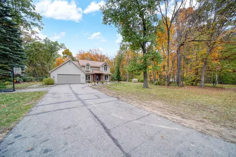 Exterior - 7142 Foxmoore, Jackson, MI 49201 photo 2 of 15