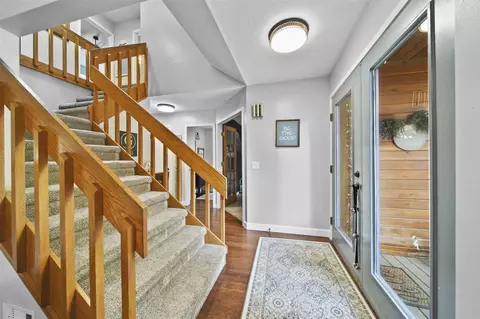Entry Way - 7142 Foxmoore, Jackson, MI 49201 photo 1 of 4