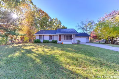 1291 Logan, Muskegon, MI 49445