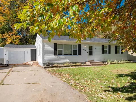 3045 Alpine, Kalamazoo, MI 49004