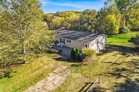 6321 Esch, Manchester, MI 48158