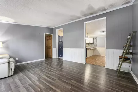 Living - 3096 140th, Dorr, MI 49323 photo 2 of 3