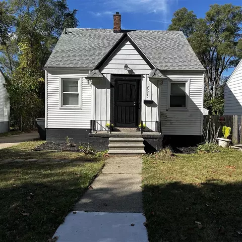 20075 Strasburg, Detroit, MI 48205