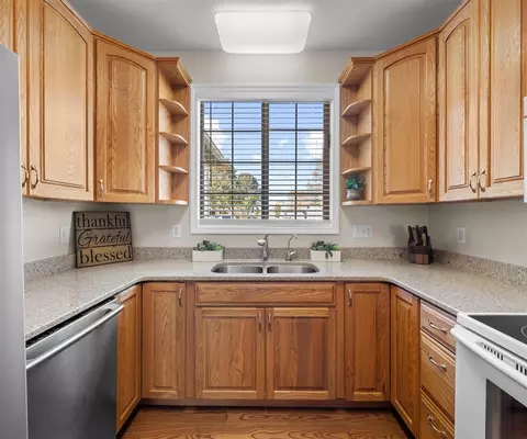 Kitchen - 1176 Wright, Milan, MI 48160 photo 2 of 4