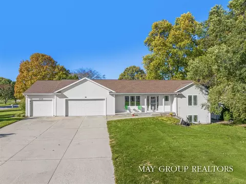 8735 24th, Jenison, MI 49428