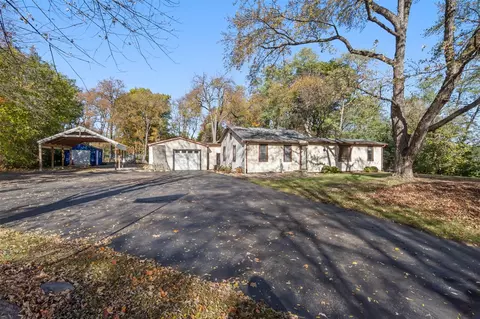 582 Shirley, Jackson, MI 49202 photo 2