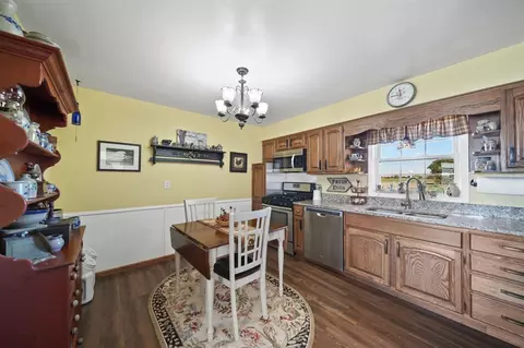 Kitchen - 1284 Codling, Adrian, MI 49221 photo 1 of 3