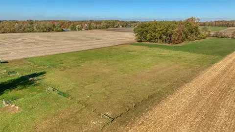 View/Area - 1284 Codling, Adrian, MI 49221 photo 4 of 6