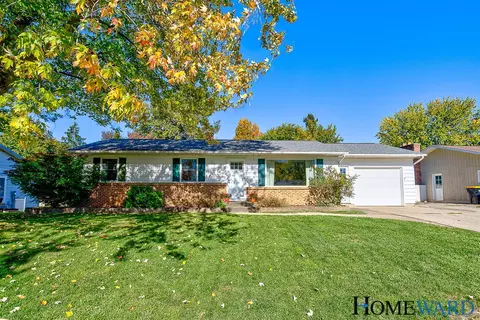 3935 42nd, Grandville, MI 49418