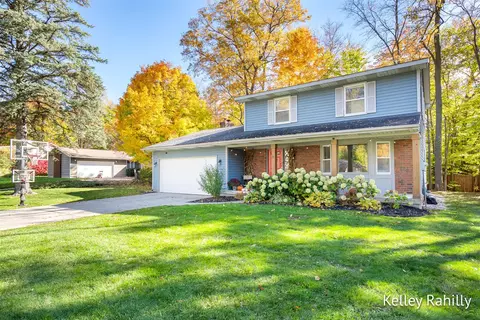 4756 Larkwood, Grand Rapids, MI 49508