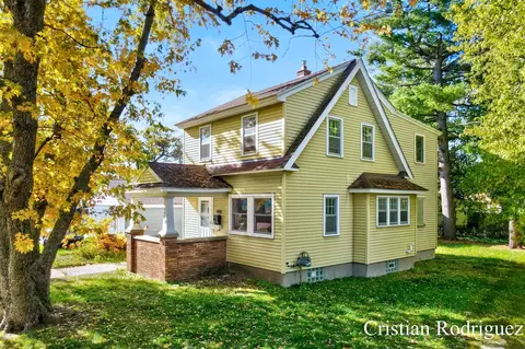 1945 Silver, Grand Rapids, MI 49507