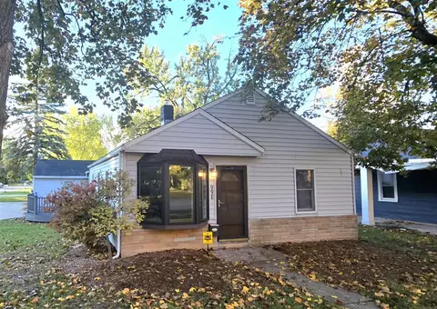 998 E Frst, Ypsilanti, MI 48198