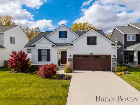 6919 W Cottage, Rockford, MI 49341