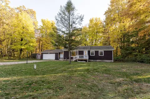 13706 Cleveland, Nunica, MI 49448