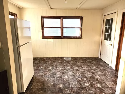 Kitchen - 210 Middle, Three Rivers, MI 49093 photo 3 of 4