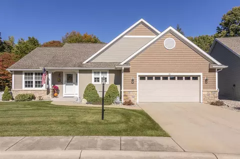 981 Coral Spgs, Portage, MI 49002