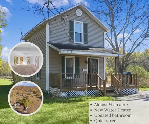 325 S Division, Lowell, MI 49331 photo 37
