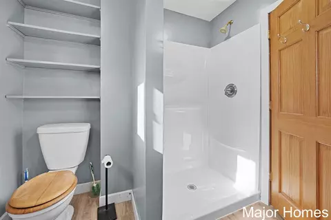 325 S Division, Lowell, MI 49331 photo 20