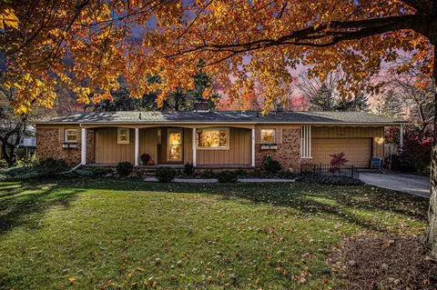 2283 Hulett, Okemos, MI 48864