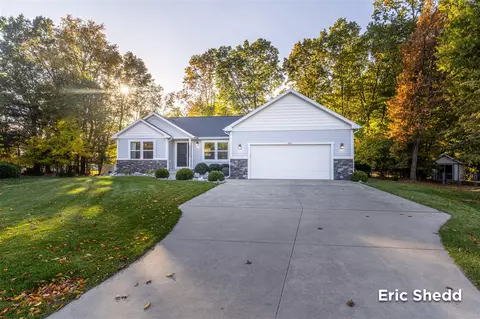 320 Caravan, Norton Shores, MI 49441