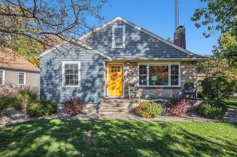 401 Hoover, Benton Harbor, MI 49022