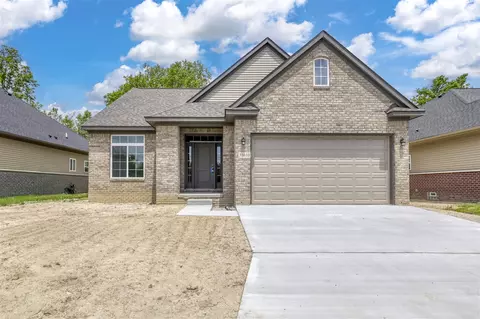 31610 Beaver, New Boston, MI 48164