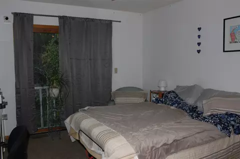 Bedroom - 18165 Mohawk, Spring Lake, MI 49456 photo 3 of 4