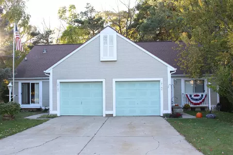 18165 Mohawk, Spring Lake, MI 49456